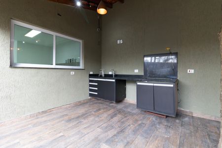 Casa à venda com 260m², 3 quartos e 3 vagasQuintal