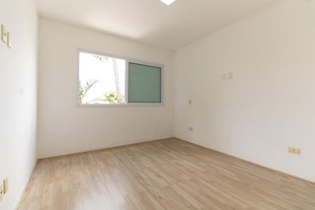Casa à venda com 260m², 3 quartos e 3 vagasSuíte 3