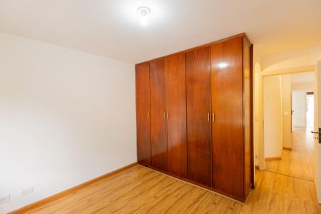 Casa para alugar com 638m², 3 quartos e 4 vagas Casa para alugar com 638m², 3 quartos e 4 vagasSuíte 3