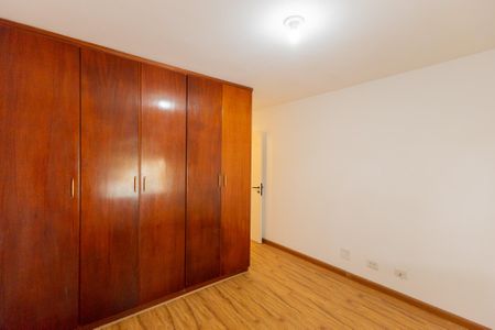 Casa para alugar com 638m², 3 quartos e 4 vagas Casa para alugar com 638m², 3 quartos e 4 vagasSuíte 3