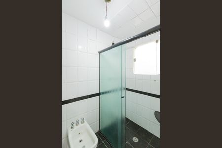 Casa para alugar com 638m², 3 quartos e 4 vagas Casa para alugar com 638m², 3 quartos e 4 vagasBanheiro da Suíte