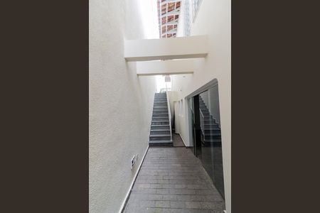 Casa para alugar com 638m², 3 quartos e 4 vagas Casa para alugar com 638m², 3 quartos e 4 vagasCorredor