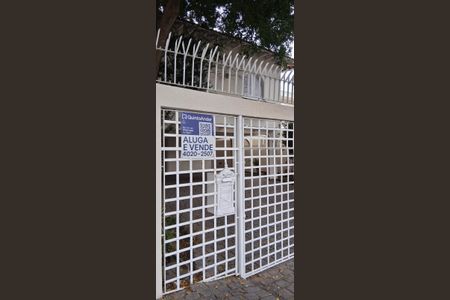 Casa para alugar com 638m², 3 quartos e 4 vagas Casa para alugar com 638m², 3 quartos e 4 vagasPlaca