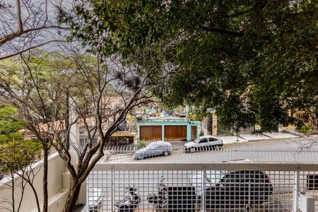 Casa para alugar com 638m², 3 quartos e 4 vagas Casa para alugar com 638m², 3 quartos e 4 vagasVista da