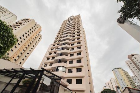 Apartamento à venda com 61m², 2 quartos e 1 vagaFachada