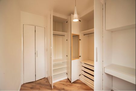 Apartamento à venda com 61m², 2 quartos e 1 vagaQuarto 