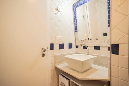 Apartamento à venda com 61m², 2 quartos e 1 vagaBanheiro