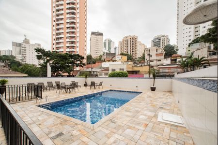 Apartamento à venda com 61m², 2 quartos e 1 vagaÁrea comum - Piscina