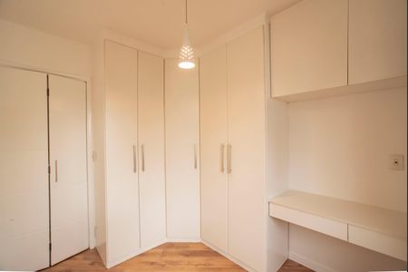 Apartamento à venda com 61m², 2 quartos e 1 vagaQuarto 