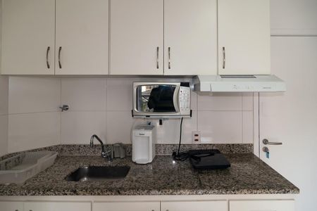 Apartamento para alugar com 37m², 1 quarto e 1 vagaSala/Cozinha