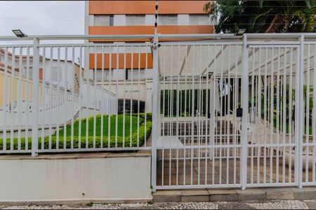 Apartamento à venda com 93m², 2 quartos e 1 vaga Apartamento à venda com 93m², 2 quartos e 1 vagaFachada