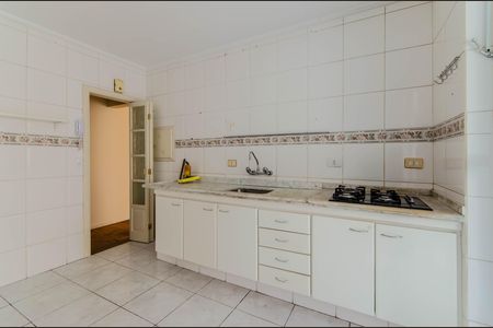 Apartamento à venda com 93m², 2 quartos e 1 vaga Apartamento à venda com 93m², 2 quartos e 1 vagaCozinha