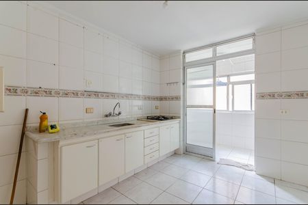 Apartamento à venda com 93m², 2 quartos e 1 vaga Apartamento à venda com 93m², 2 quartos e 1 vagaCozinha