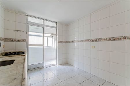 Apartamento à venda com 93m², 2 quartos e 1 vaga Apartamento à venda com 93m², 2 quartos e 1 vagaCozinha
