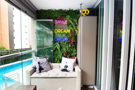 Varanda da Sala de kitnet/studio para alugar com 1 quarto, 36m² em Pinheiros, São Paulo