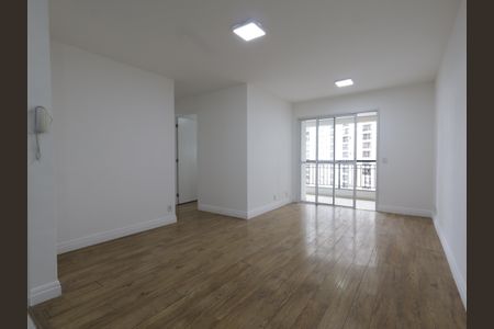 Apartamento para alugar com 70m², 3 quartos e 1 vagaSala