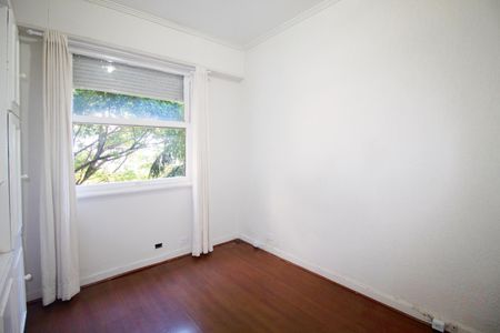 Apartamento para alugar com 95m², 2 quartos e sem vagaQuarto
