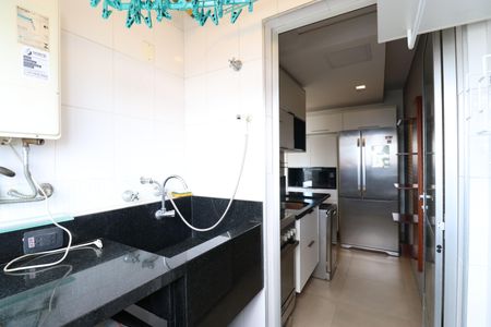 Apartamento para alugar com 62m², 2 quartos e 1 vagaCozinha e Área de Serviço
