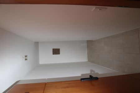 PORTA DE ENTRADA de apartamento para alugar com 2 quartos, 70m² em Barra da Tijuca, Rio de Janeiro