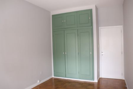 Apartamento à venda com 155m², 3 quartos e 1 vagaQuarto 2