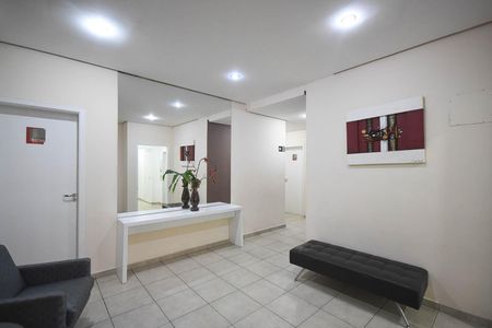 Hall Social de apartamento para alugar com 2 quartos, 48m² em Parque Reboucas, São Paulo