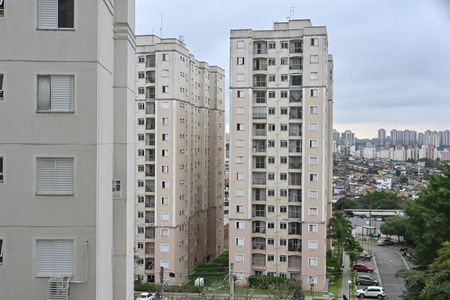 Vista do Quarto 2 de apartamento para alugar com 2 quartos, 48m² em Parque Reboucas, São Paulo
