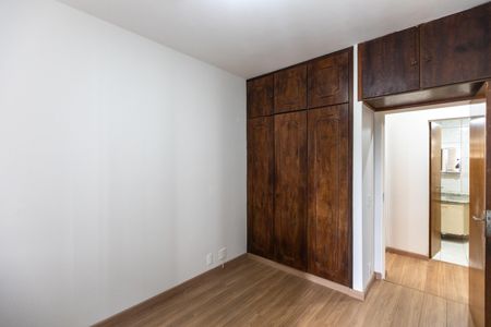 Apartamento à venda com 82m², 3 quartos e 1 vagaQuarto 2
