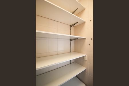 Apartamento à venda com 185m², 3 quartos e 3 vagasDespensa