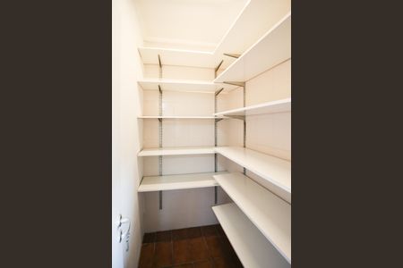 Apartamento à venda com 185m², 3 quartos e 3 vagasDespensa