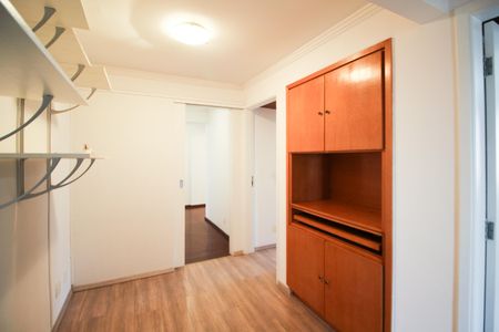 Apartamento à venda com 185m², 3 quartos e 3 vagasCorredor