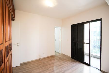 Apartamento à venda com 185m², 3 quartos e 3 vagasSuíte 1