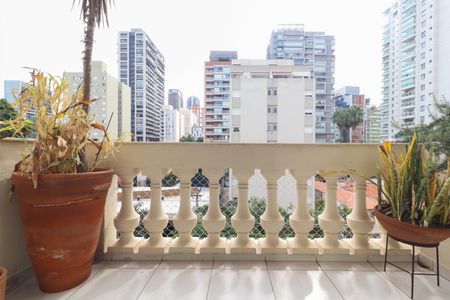 Varanda de apartamento para alugar com 3 quartos, 129m² em Cerqueira César, São Paulo
