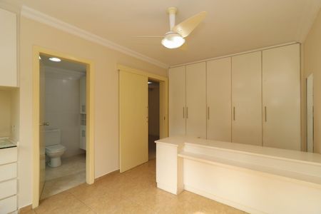 Apartamento para alugar com 129m², 3 quartos e 1 vaga Apartamento para alugar com 129m², 3 quartos e 1 vagaSuíte