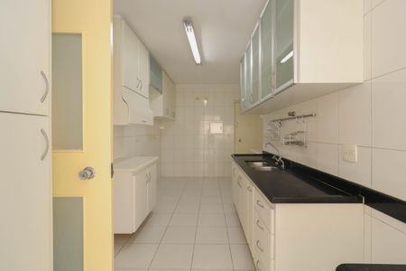 Apartamento para alugar com 129m², 3 quartos e 1 vaga Apartamento para alugar com 129m², 3 quartos e 1 vagaCozinha