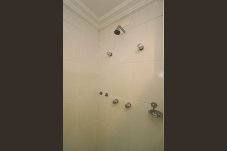 Apartamento para alugar com 129m², 3 quartos e 1 vaga Apartamento para alugar com 129m², 3 quartos e 1 vagaBanheiro Social