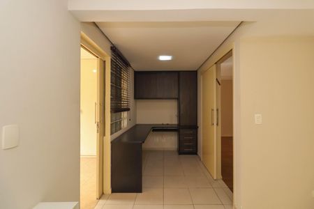 Apartamento para alugar com 129m², 3 quartos e 1 vaga Apartamento para alugar com 129m², 3 quartos e 1 vagaEscritório