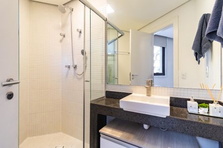 Apartamento para alugar com 57m², 1 quarto e 2 vagasBanheiro social