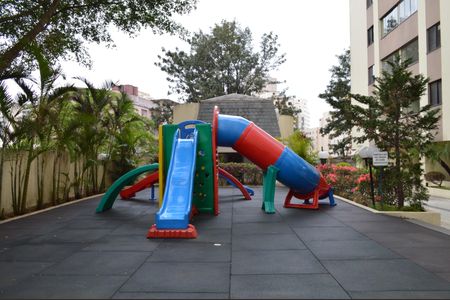 Apartamento para alugar com 67m², 3 quartos e 1 vagaÁrea comum