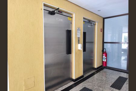 Apartamento para alugar com 67m², 3 quartos e 1 vagaÁrea comum