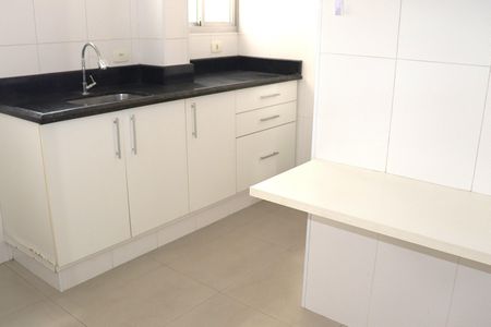 Apartamento à venda com 66m², 2 quartos e sem vagaCozinha