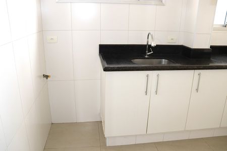 Apartamento à venda com 66m², 2 quartos e sem vagaBanheiro Social 2