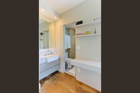 Studio à venda com 38m², 1 quarto e 1 vaga Studio à venda com 38m², 1 quarto e 1 vagaBanheiro