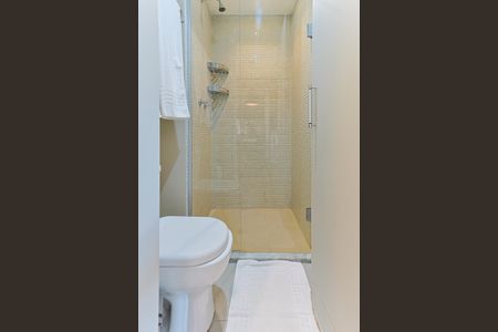 Studio à venda com 38m², 1 quarto e 1 vaga Studio à venda com 38m², 1 quarto e 1 vagaBanheiro