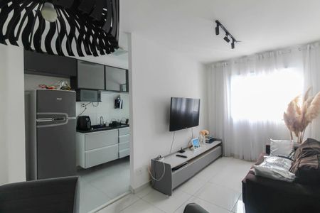 Apartamento à venda com 45m², 2 quartos e 1 vaga Apartamento à venda com 45m², 2 quartos e 1 vagaSala