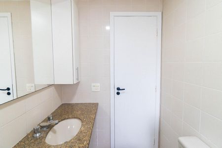 Apartamento à venda com 89m², 3 quartos e 2 vagasBanheiro da Suíte