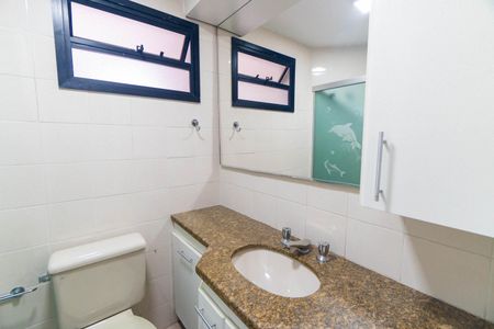 Apartamento à venda com 89m², 3 quartos e 2 vagasBanheiro Social