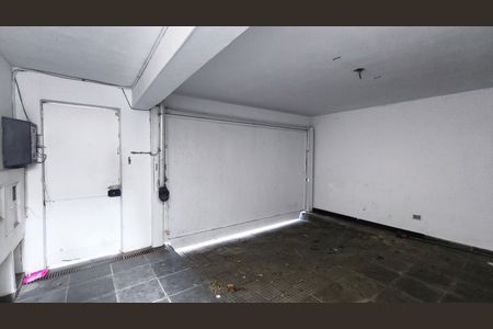 Casa à venda com 250m², 2 quartos e 2 vagas Casa à venda com 250m², 2 quartos e 2 vagasGaragem
