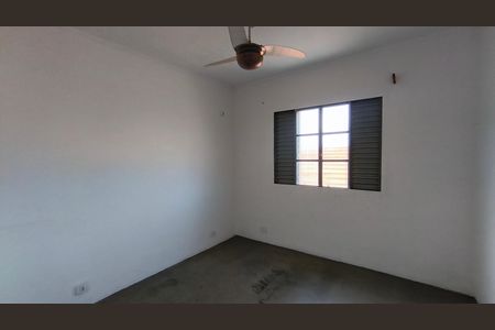 Casa à venda com 250m², 2 quartos e 2 vagas Casa à venda com 250m², 2 quartos e 2 vagasQuarto 1
