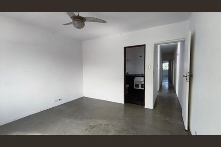Casa à venda com 250m², 2 quartos e 2 vagas Casa à venda com 250m², 2 quartos e 2 vagasSuíte