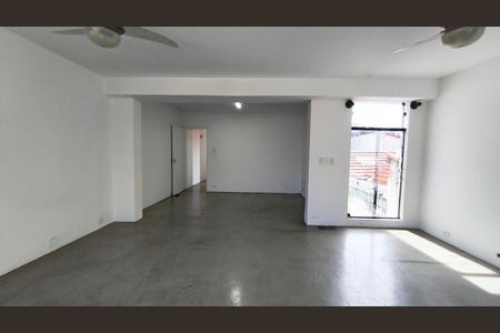 Casa à venda com 250m², 2 quartos e 2 vagas Casa à venda com 250m², 2 quartos e 2 vagasQuarto 2